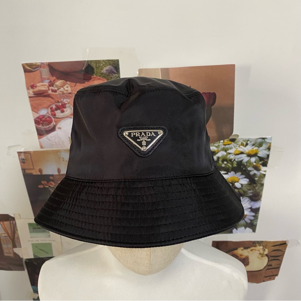 Prada Black Logo Triangle Re-Nylon Bucket Hat - Picture 5 of 6